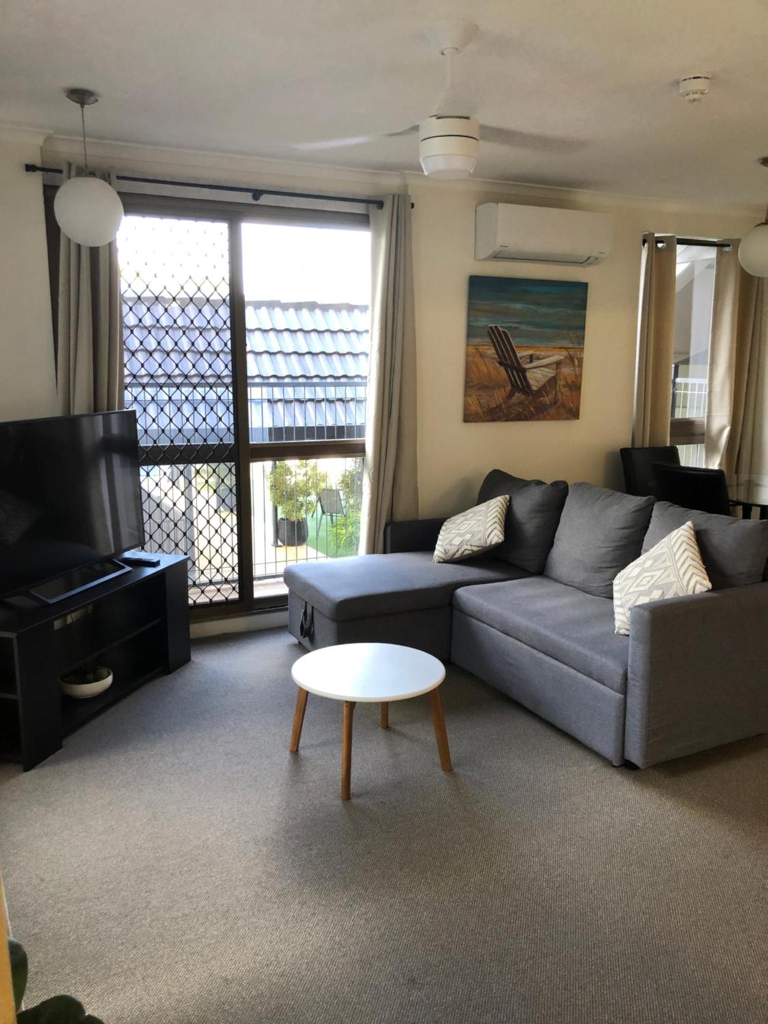 Coral Towers Holiday Suites Кэрнс Экстерьер фото